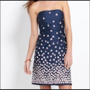 Vineyard vine dress